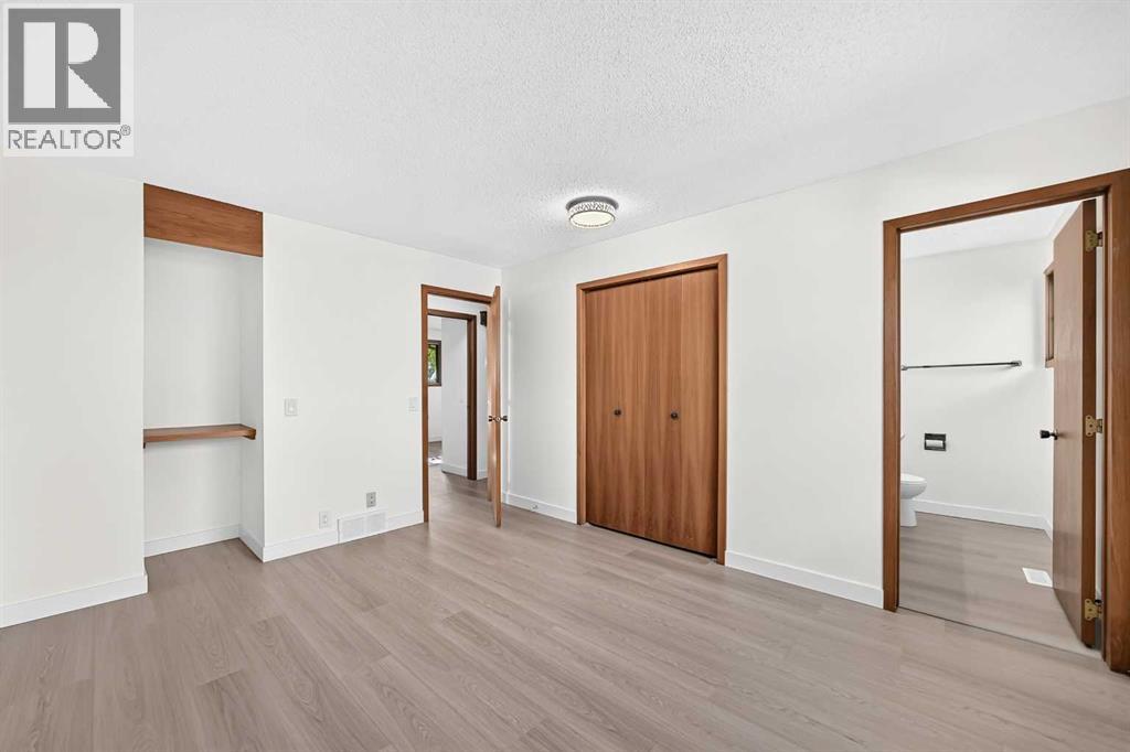 36 Berkshire Mews Nw, Calgary, Alberta  T3K 1Z6 - Photo 22 - A2350222