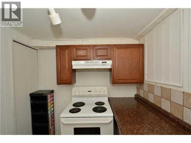371 Whiteview Road NE