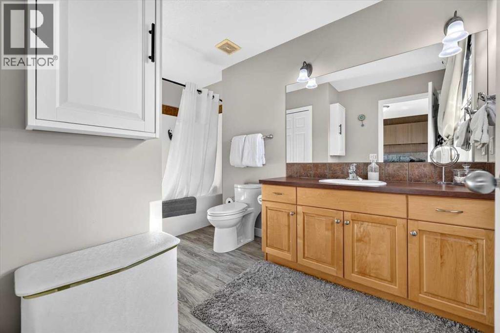 6 Prestwick Estate Gate Se, Calgary, Alberta  T2Z 4B6 - Photo 33 - A2351643