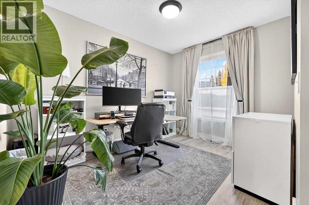 6 Prestwick Estate Gate Se, Calgary, Alberta  T2Z 4B6 - Photo 26 - A2351643
