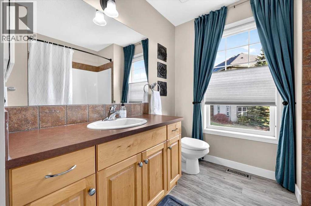 6 Prestwick Estate Gate Se, Calgary, Alberta  T2Z 4B6 - Photo 37 - A2351643