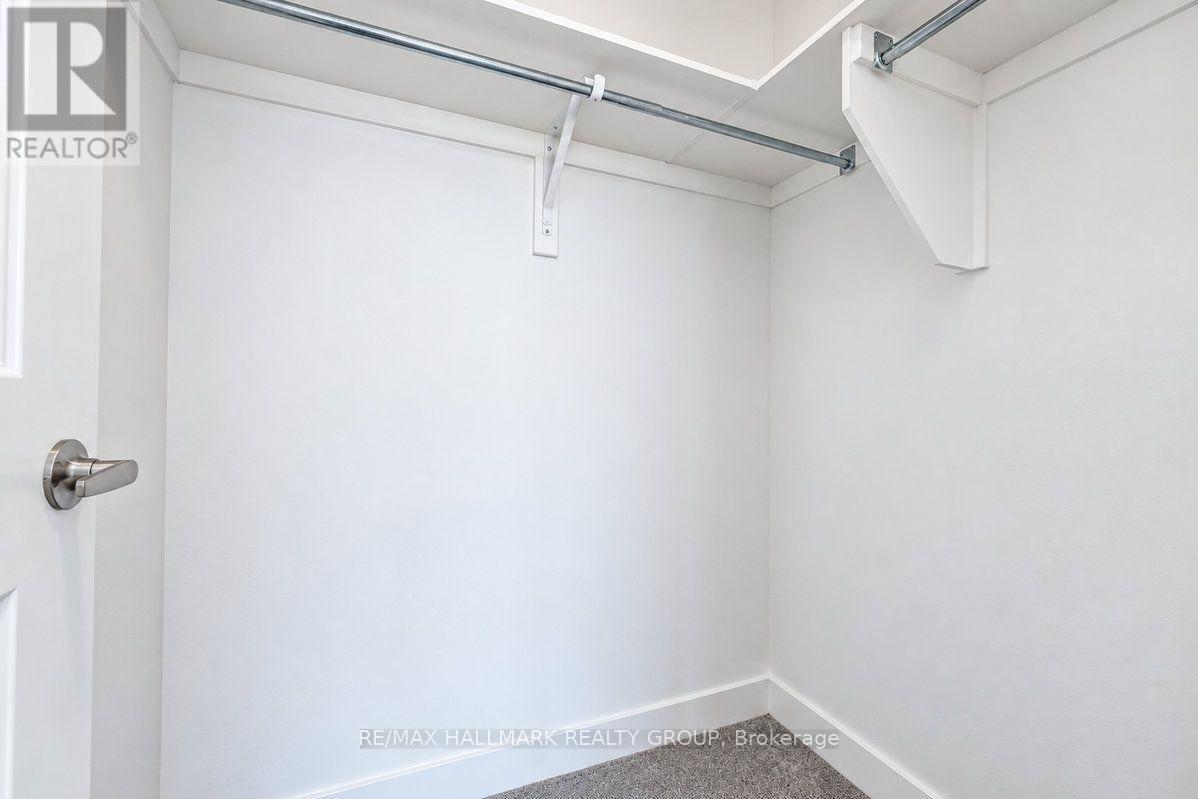 1063 Cedar Creek Dr Drive, Ottawa, Ontario  K1X 0G3 - Photo 17 - X13884108