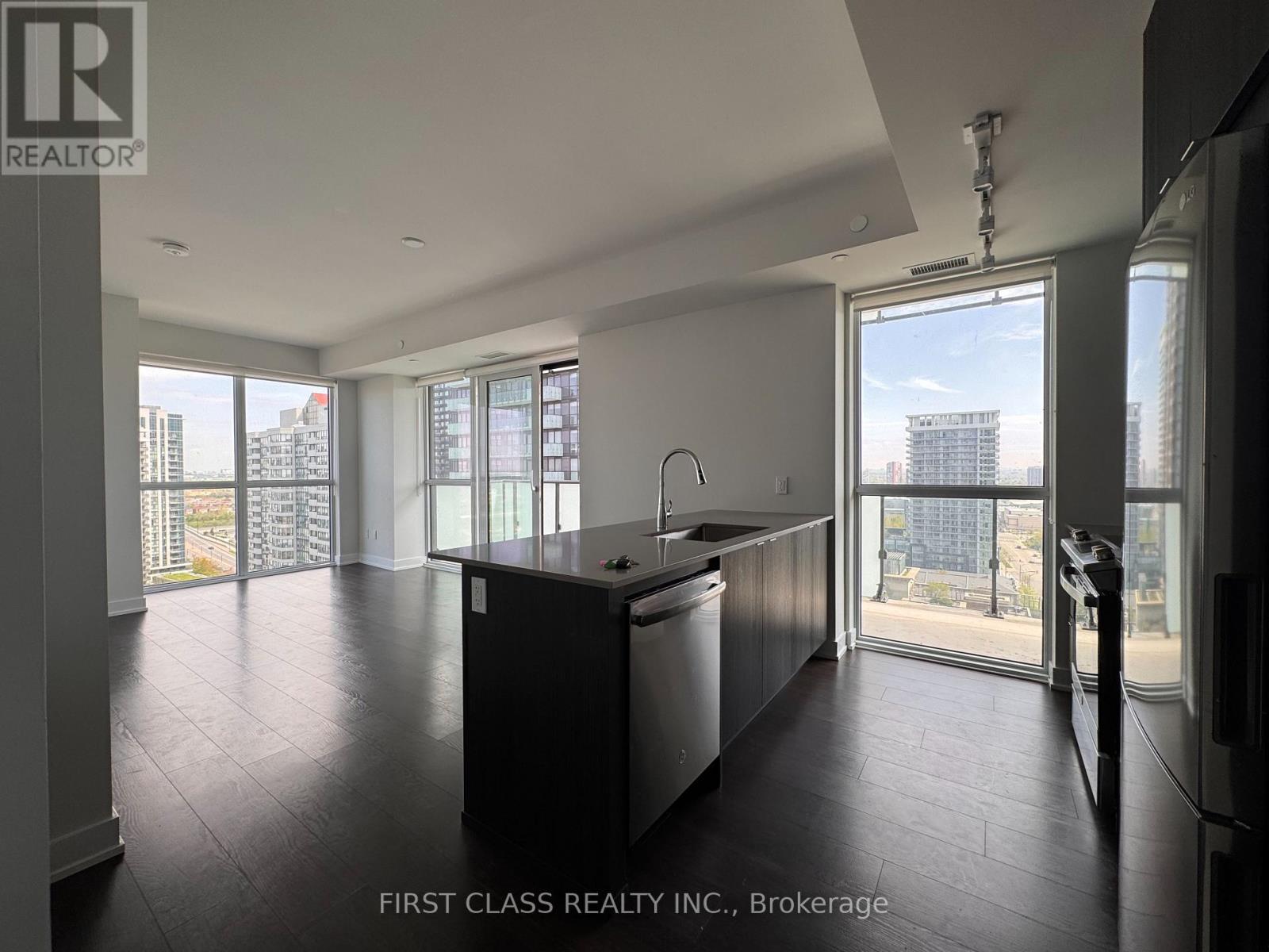 1804 - 4130 Parkside Village Drive, Mississauga (Creditview), Ontario  L5B 0K9 - Photo 3 - W13884112