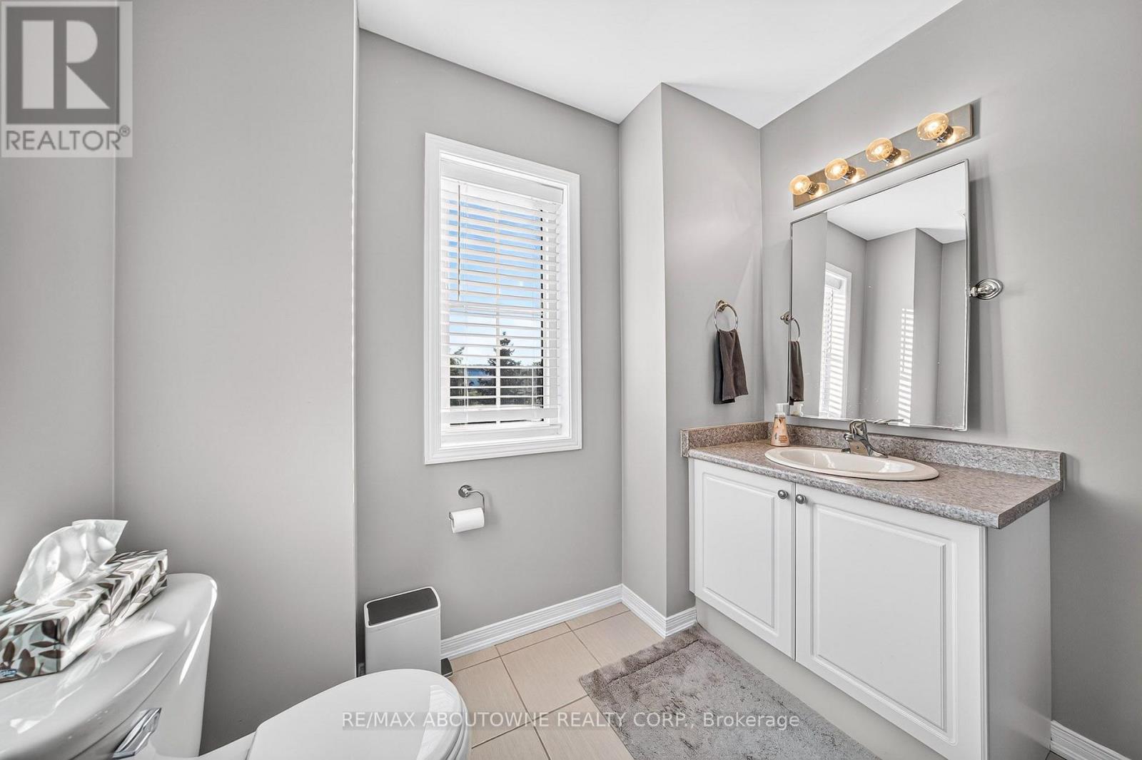 21 - 170 Palacebeach Trail, Hamilton (Lakeshore), Ontario  L8E 0H2 - Photo 20 - X13884114