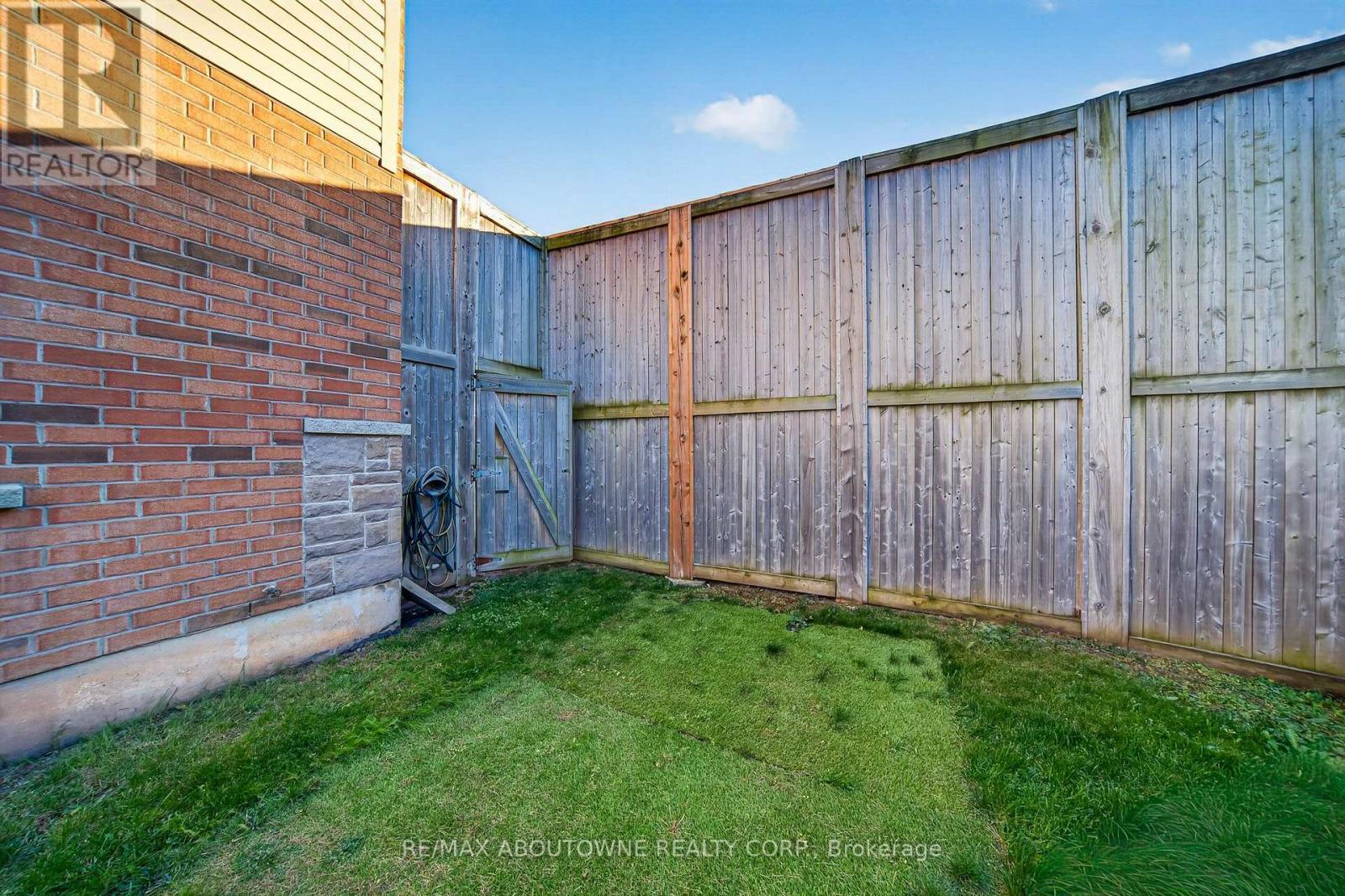 21 - 170 Palacebeach Trail, Hamilton (Lakeshore), Ontario  L8E 0H2 - Photo 29 - X13884114
