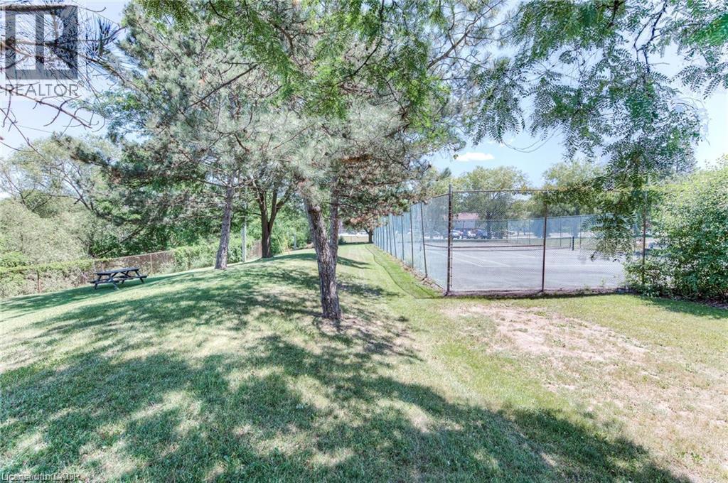 225 Harvard Place Unit# 402, Waterloo, Ontario  N2J 4H4 - Photo 10 - 40860574