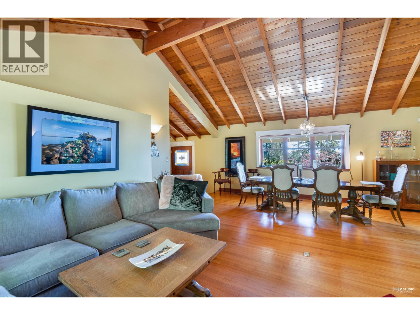 2261 Gisby Street, West Vancouver, British Columbia  V7V 4N5 - Photo 16 - R3174020
