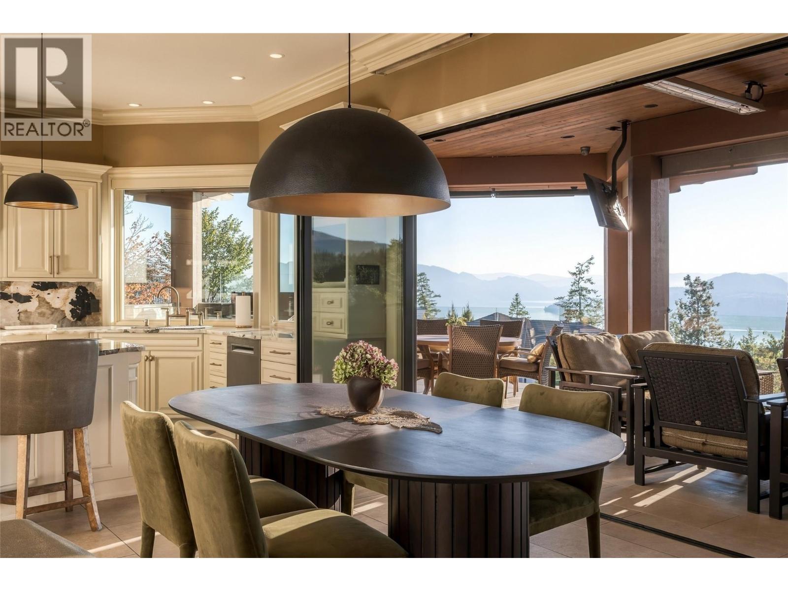 706 Highpointe Court, Kelowna, British Columbia  V1V 2Y3 - Photo 16 - 10402987