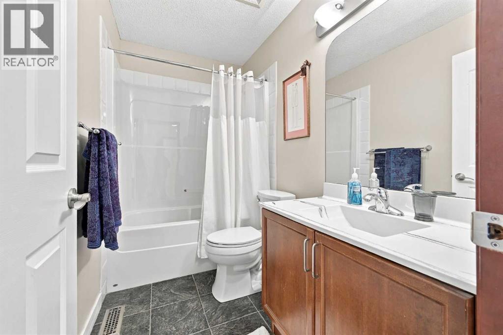 211 Royal Birch Way NW, Calgary, Alberta  T3G 5X9 - Photo 24 - A2350210