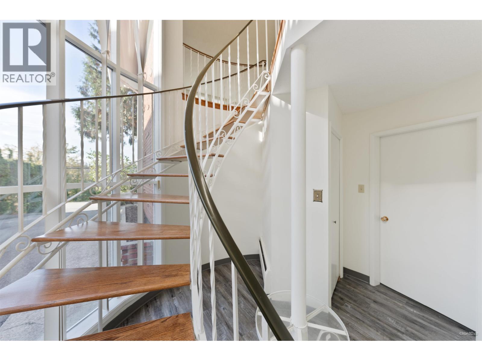 831 Ioco Road, Port Moody, British Columbia  V3H 2W7 - Photo 8 - R3172555