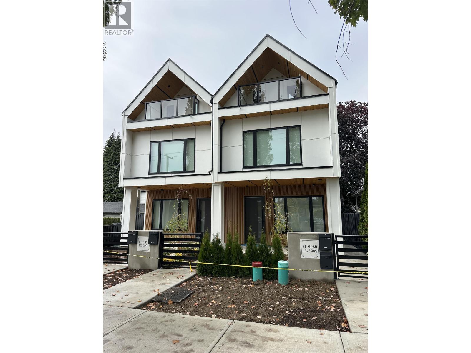 1 6989 KERR STREET, Vancouver, British Columbia