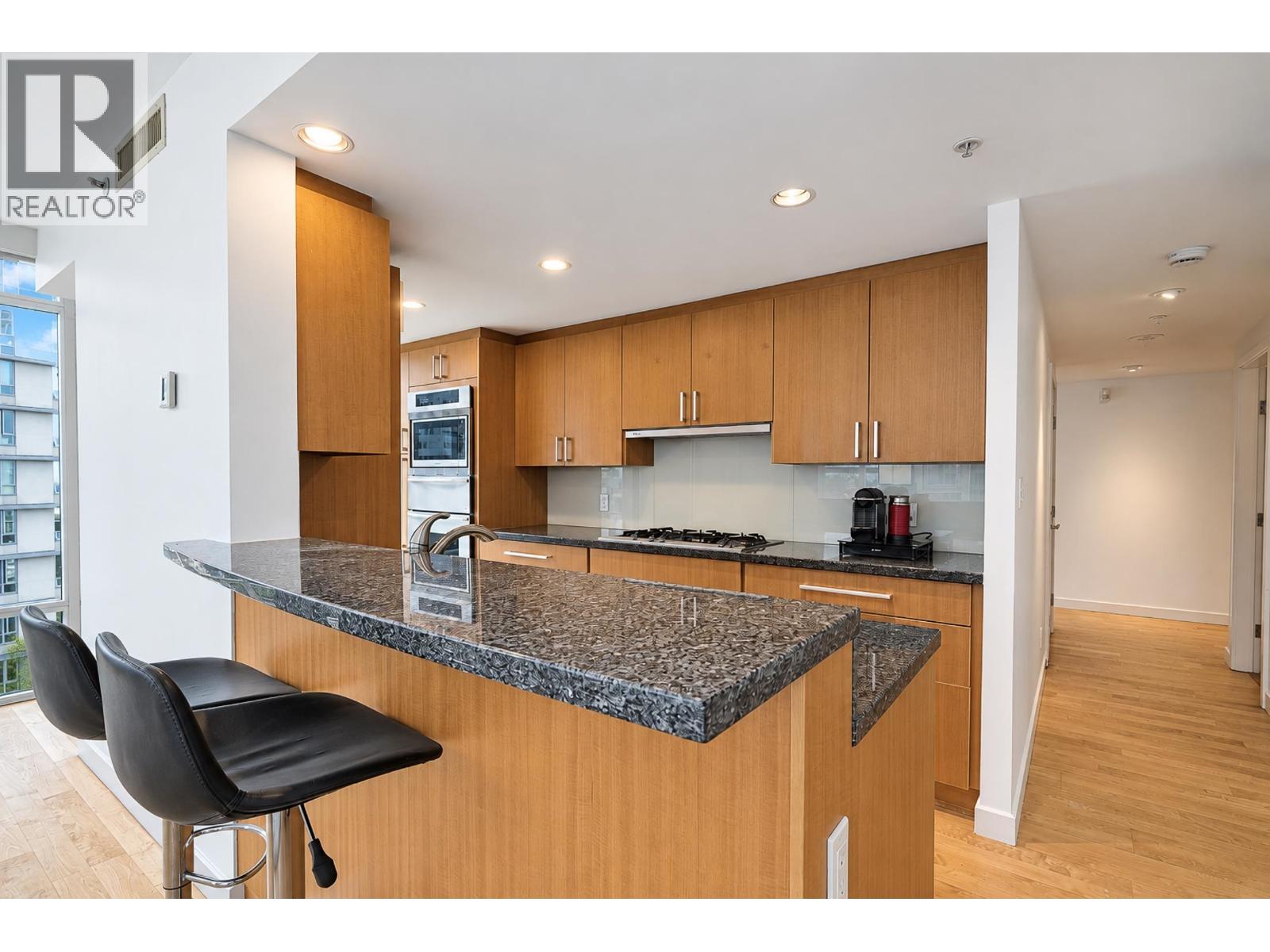 803 1281 W Cordova Street, Vancouver, British Columbia  V6C 3R5 - Photo 9 - R3174174
