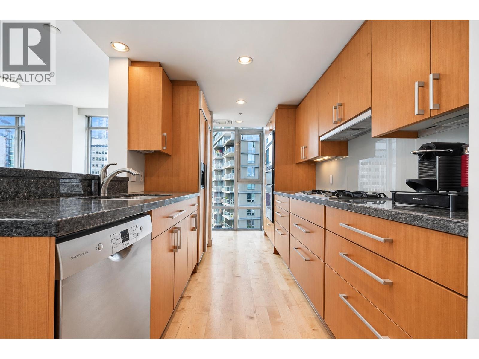 803 1281 W Cordova Street, Vancouver, British Columbia  V6C 3R5 - Photo 10 - R3174174
