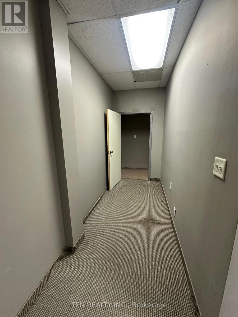 201 - 7610 Tecumseh Road, Windsor, Ontario  N8T 1E9 - Photo 10 - X13872206