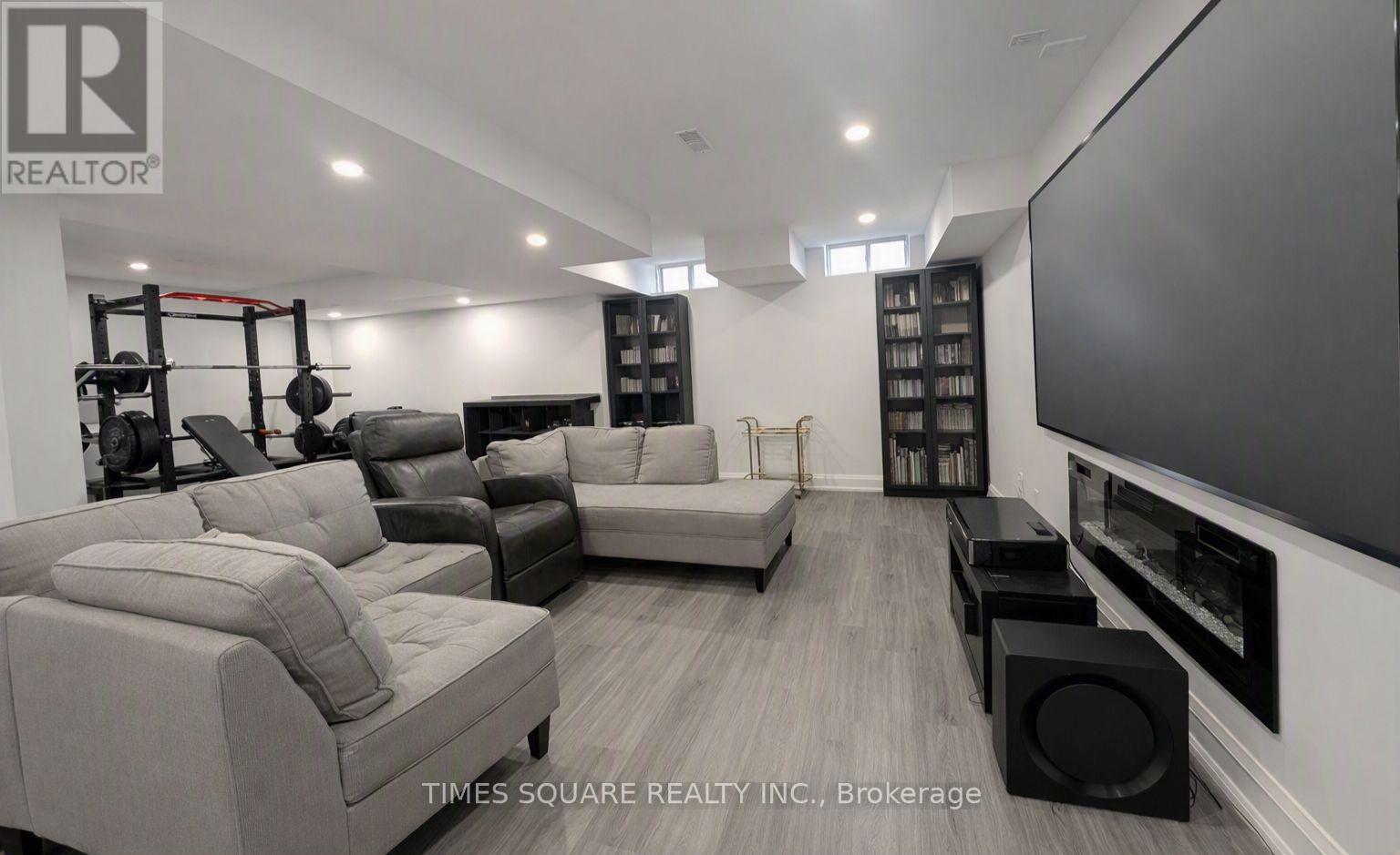 24 Walter Clifford Nesbitt Drive, Whitby, Ontario  L1P 0G5 - Photo 10 - E13656066