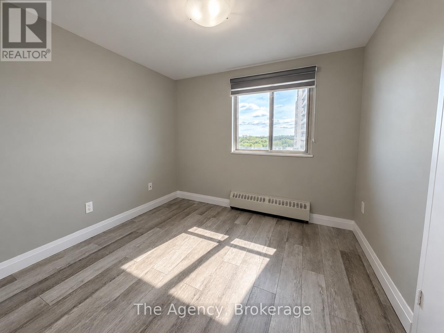 805 - 45 Paisley Boulevard W, Mississauga (Cooksville), Ontario  L5B 1E4 - Photo 12 - W13884148