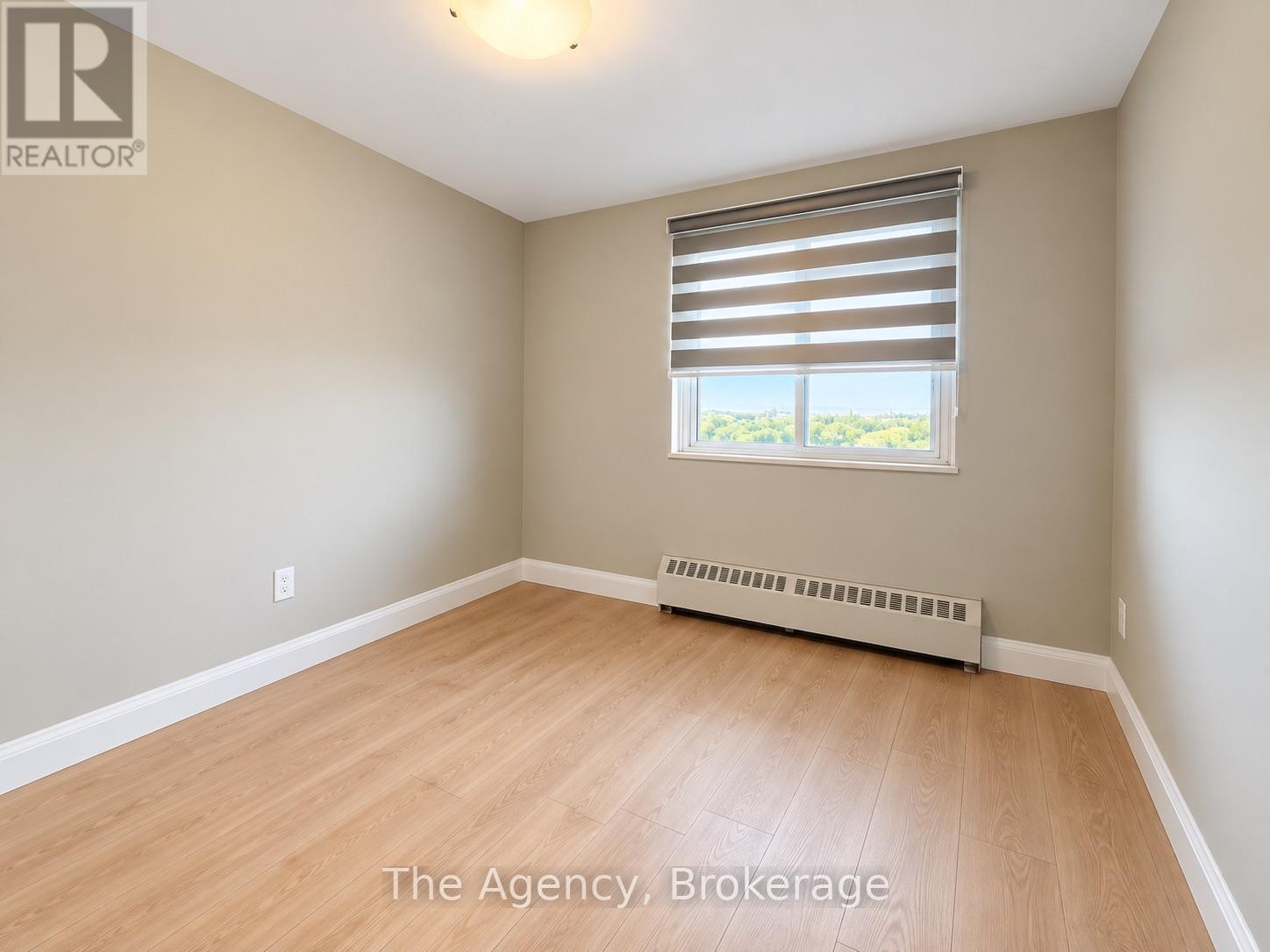 905 - 45 Paisley Boulevard W, Mississauga, Ontario  L5B 1E4 - Photo 10 - W13884150