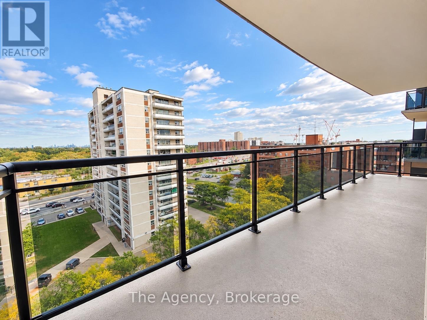 905 - 45 Paisley Boulevard W, Mississauga, Ontario  L5B 1E4 - Photo 13 - W13884150