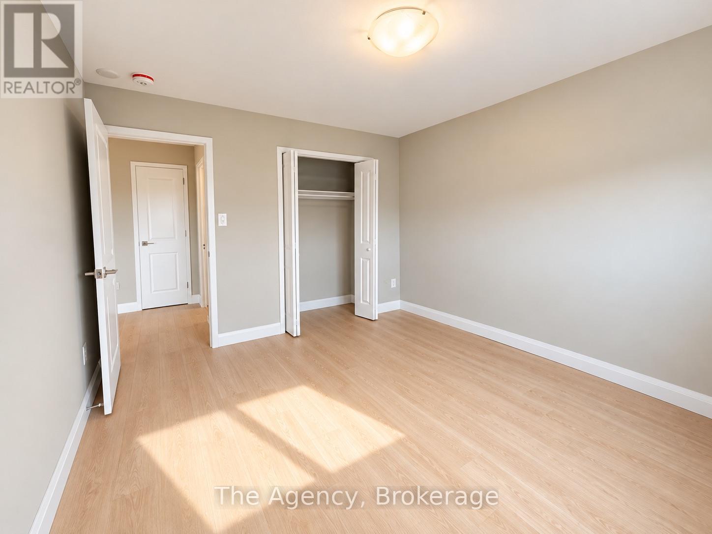 808 - 45 Paisley Boulevard W, Mississauga, Ontario  L5B 1E4 - Photo 10 - W13884156