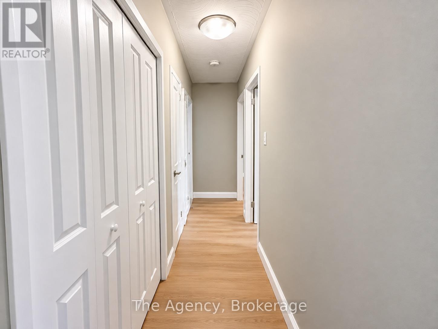 1009 - 45 Paisley Boulevard W, Mississauga, Ontario  L5B 1E4 - Photo 11 - W13884158