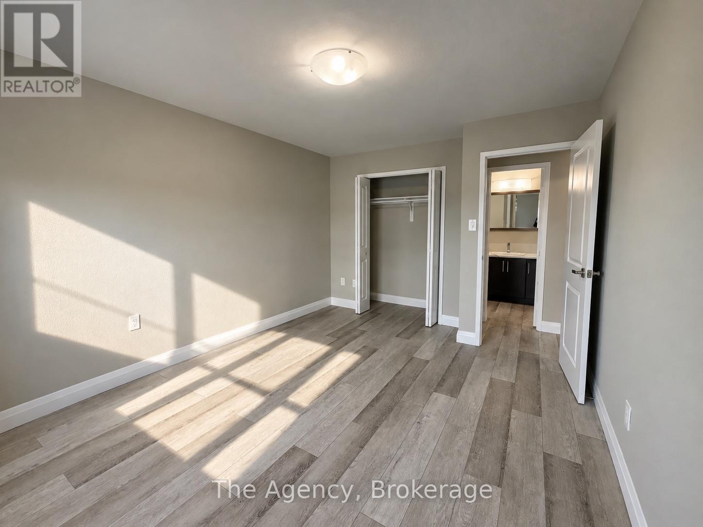 701 - 45 Paisley Boulevard W, Mississauga, Ontario  L5B 1E4 - Photo 13 - W13884162