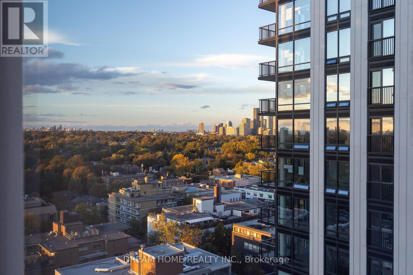 2002 - 91 Montclair Avenue, Toronto, Ontario  M5P 0B1 - Photo 33 - C13884130