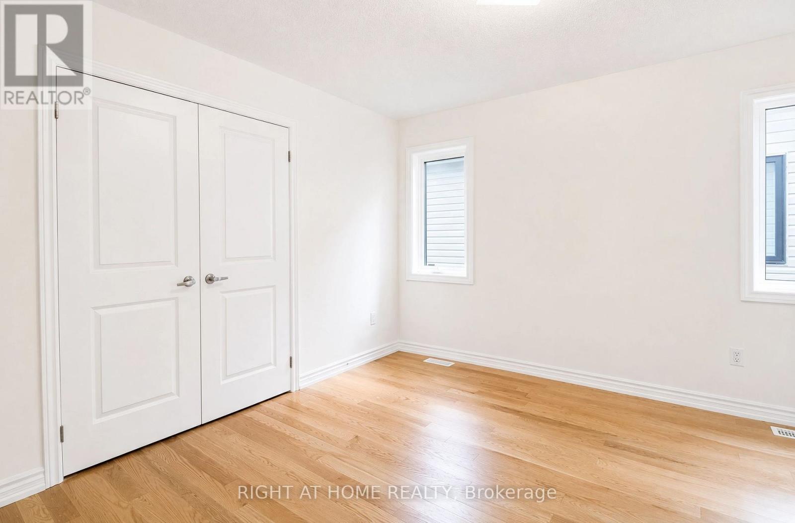 108 Nottingham Road, Barrie, Ontario  L9J 0L4 - Photo 11 - S13884168