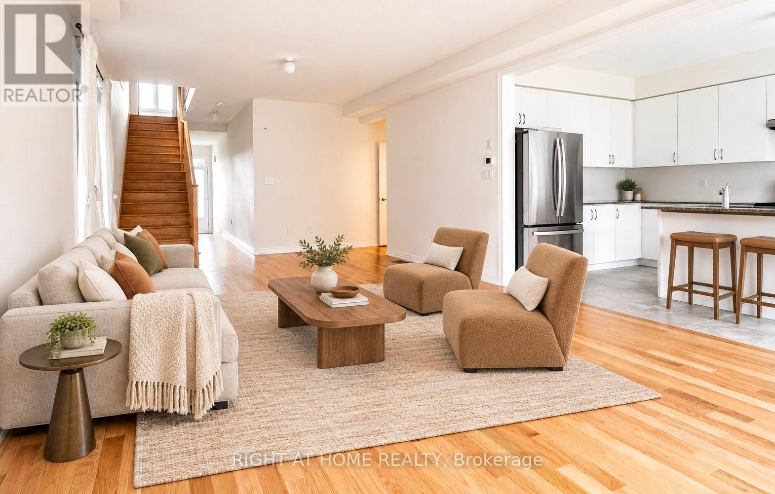 108 Nottingham Road, Barrie, Ontario  L9J 0L4 - Photo 4 - S13884168
