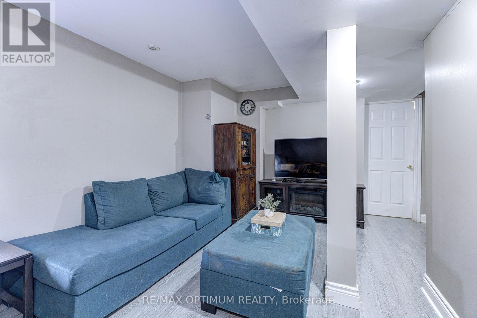 51 Goldenlight Circle, Brampton, Ontario  L6X 4N6 - Photo 30 - W13884172