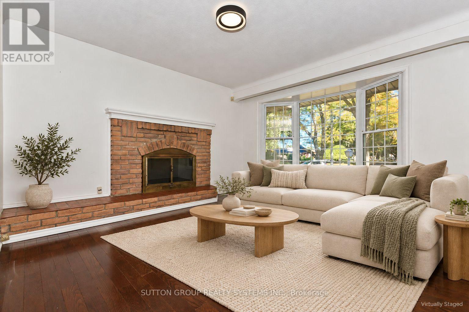 Main - 33 Crescentwood Drive, St. Catharines, Ontario  L2N 4K7 - Photo 5 - X13876984