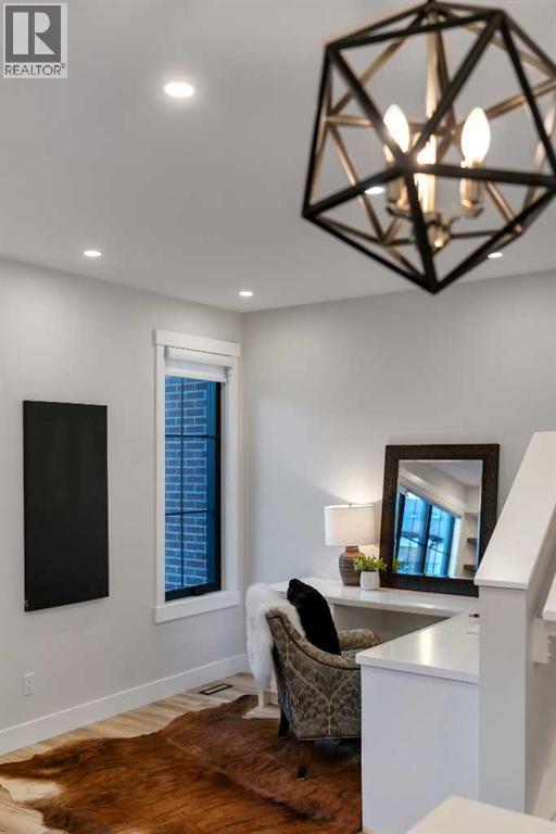 27, 130 Discovery Drive SW