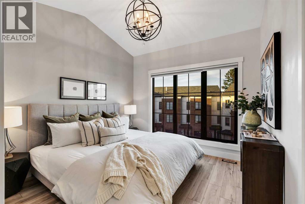 27, 130 Discovery Drive SW