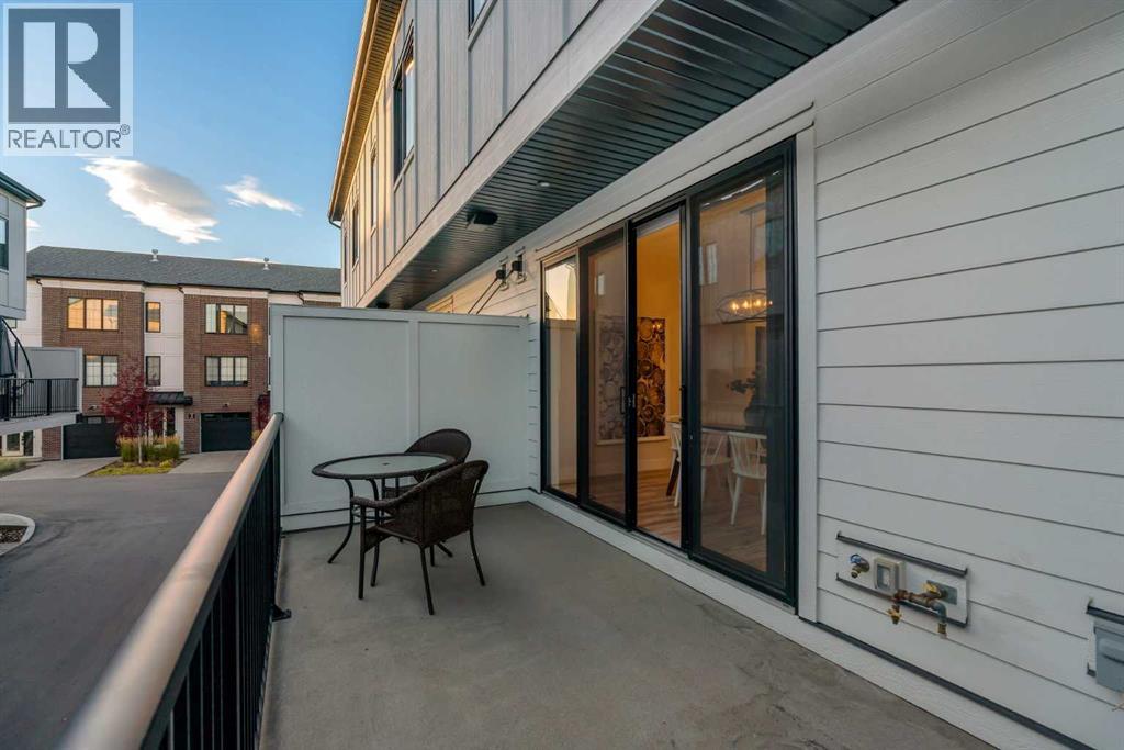 27, 130 Discovery Drive SW