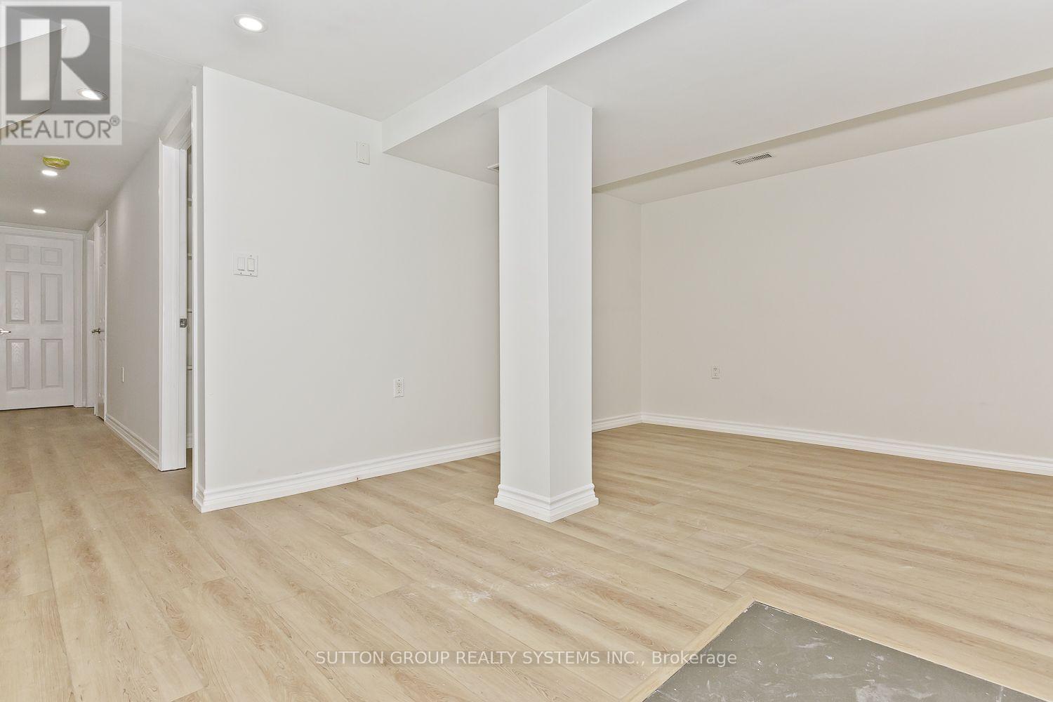 (Basement) 40 Jacobson Avenue, St. Catharines, Ontario  L2T 2Z7 - Photo 5 - X13879864