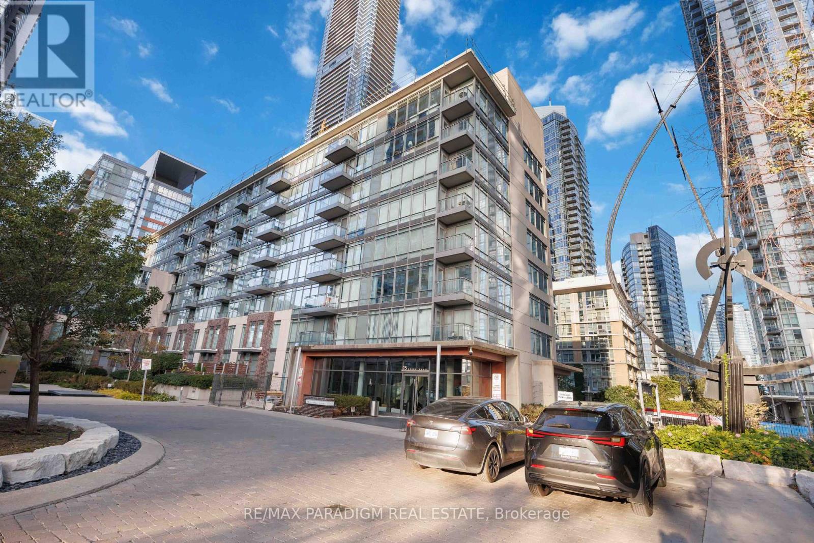 326 - 15 BRUNEL COURT, Toronto, Ontario