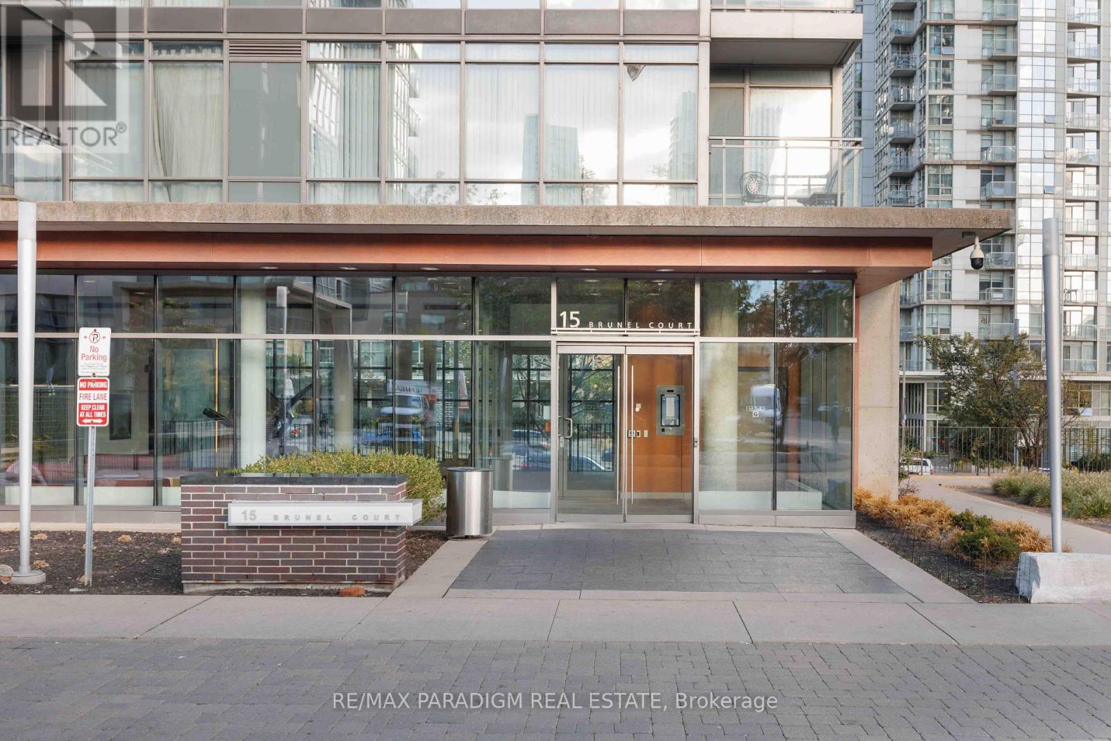 326 - 15 Brunel Court, Toronto, Ontario  M5V 3Y6 - Photo 2 - C13767994