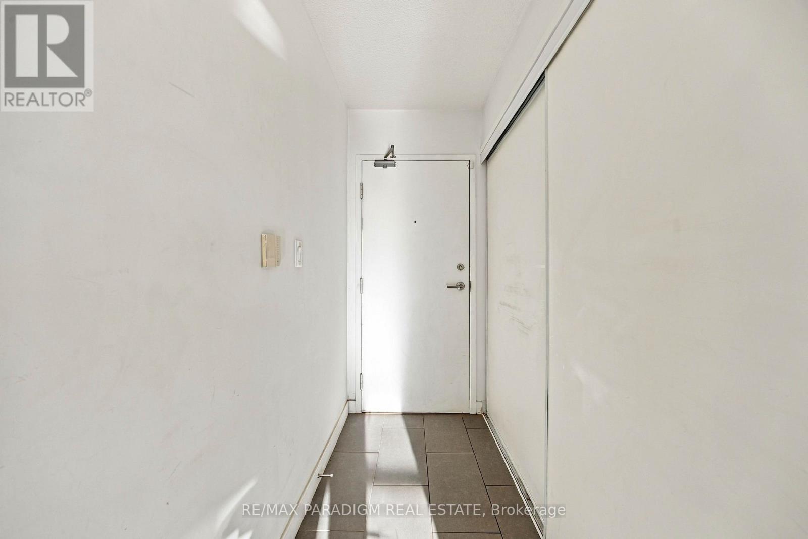 326 - 15 Brunel Court, Toronto, Ontario  M5V 3Y6 - Photo 6 - C13767994