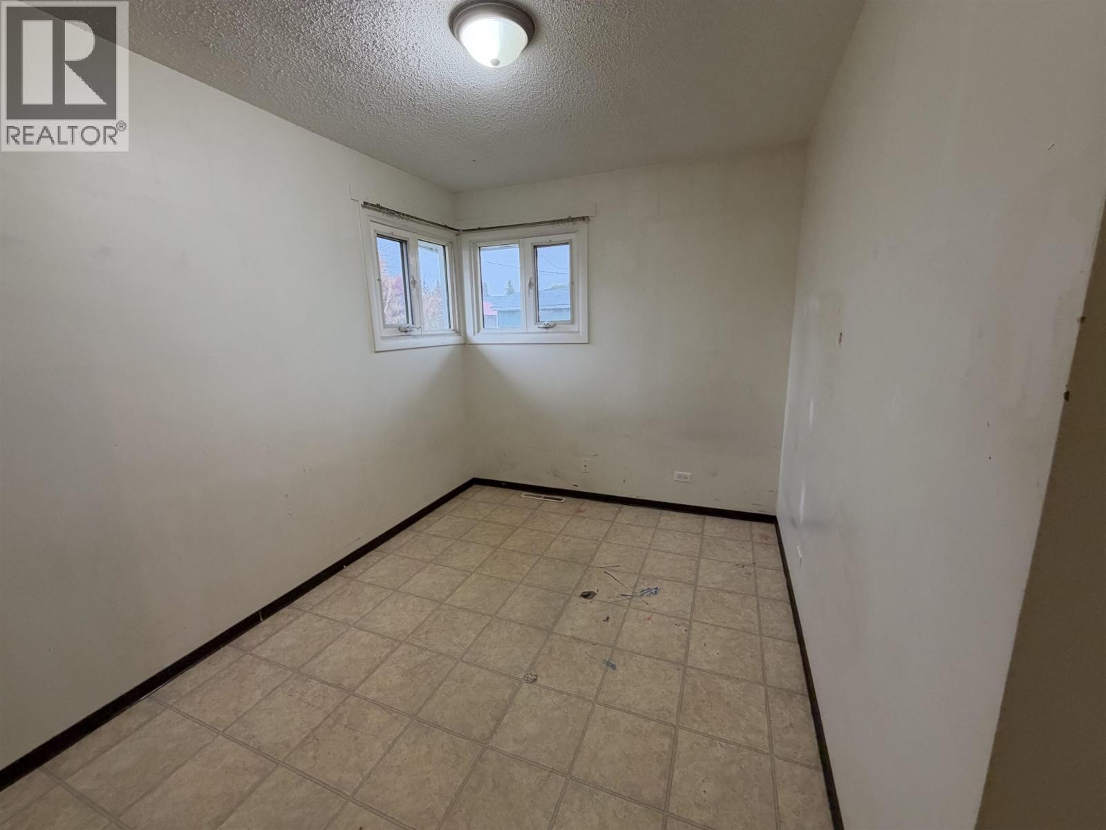 295 N Moffat Street, Prince George, British Columbia  V2M 3G6 - Photo 11 - R3151178