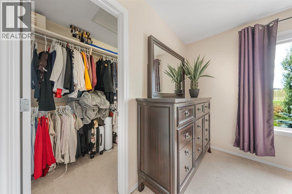 240 Everglade Circle SW, Calgary, Alberta  T2Y 4N5 - Photo 27 - A2351224