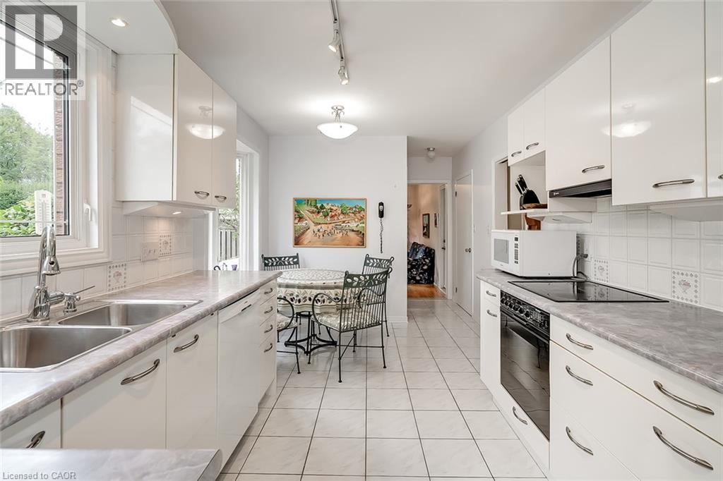 283 Belvenia Road, Burlington, Ontario  L7L 2G5 - Photo 15 - 40868738
