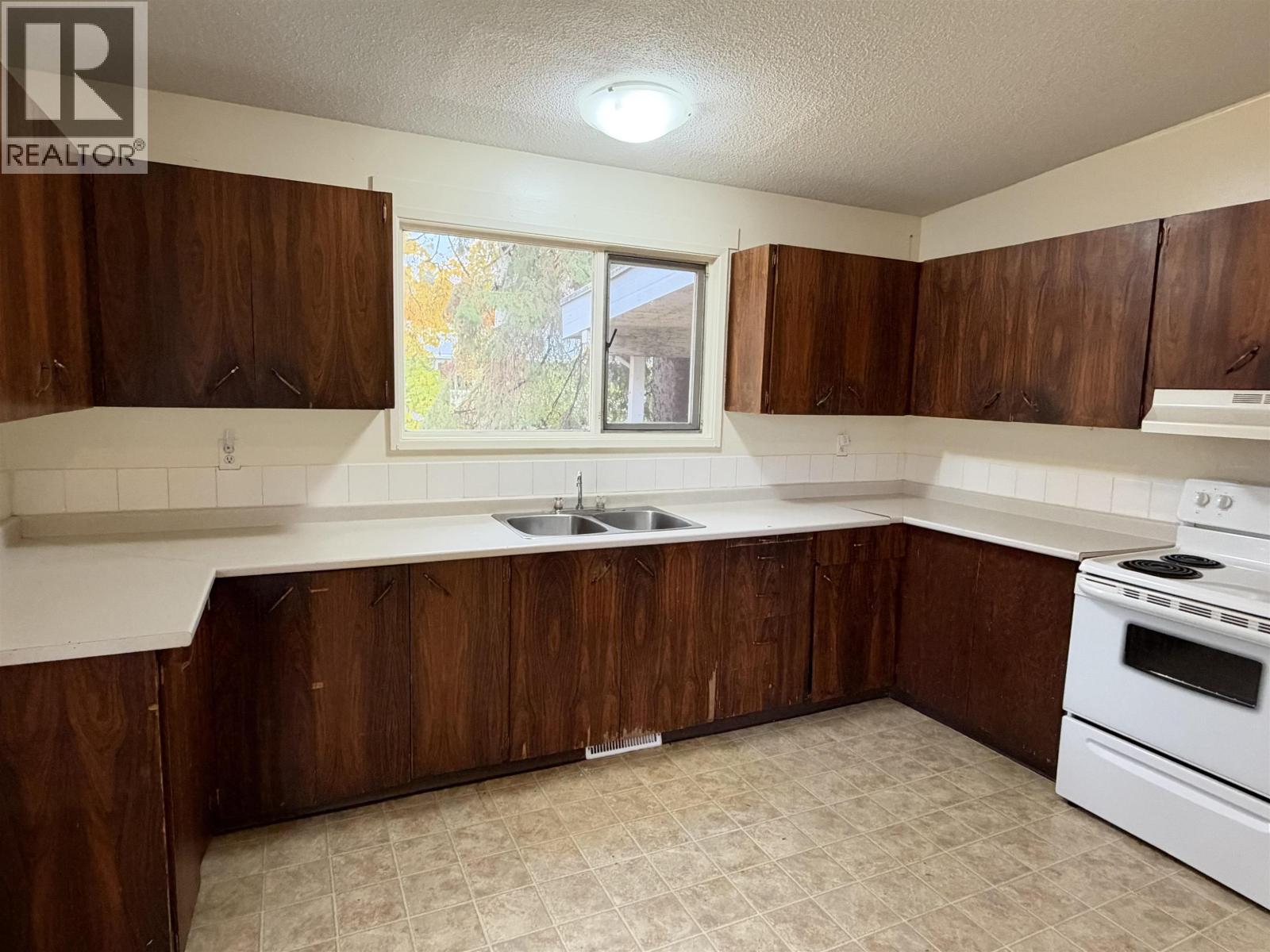 404 Mcinnis Avenue, Prince George, British Columbia  V2N 1Y7 - Photo 8 - R3164765