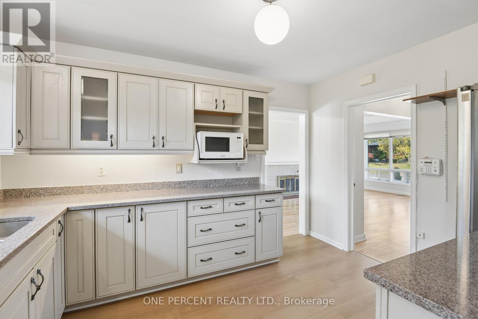 1240 Field Street, Ottawa, Ontario  K2C 2R2 - Photo 15 - X13884212