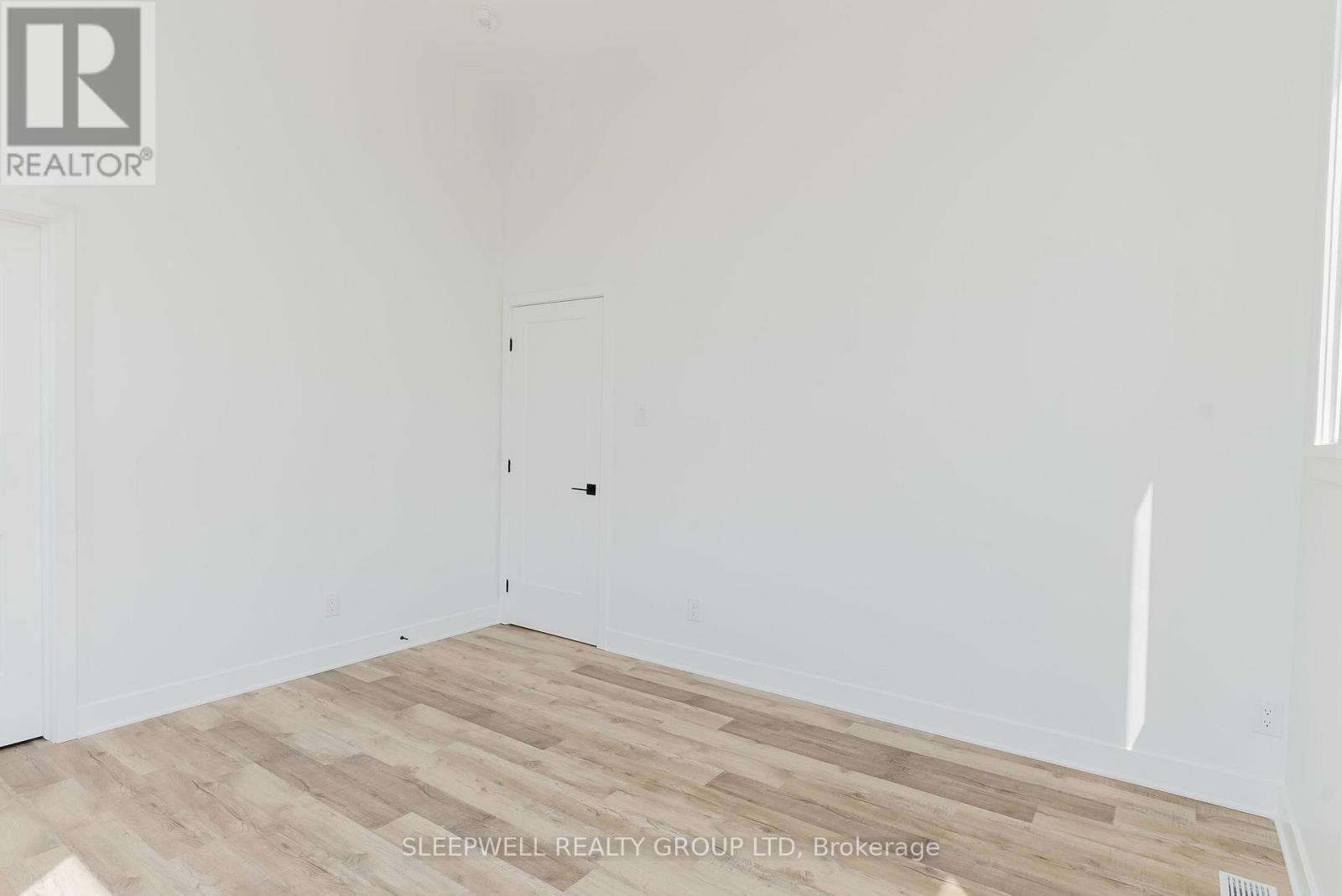 9 - 845 Champlain Street, Ottawa, Ontario  K1C 1K3 - Photo 14 - X13884226