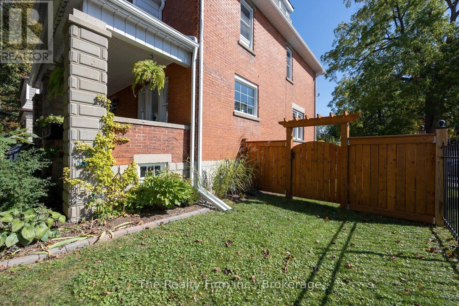 101 St Vincent Street N, Stratford, Ontario  N5A 6H5 - Photo 3 - X13884220