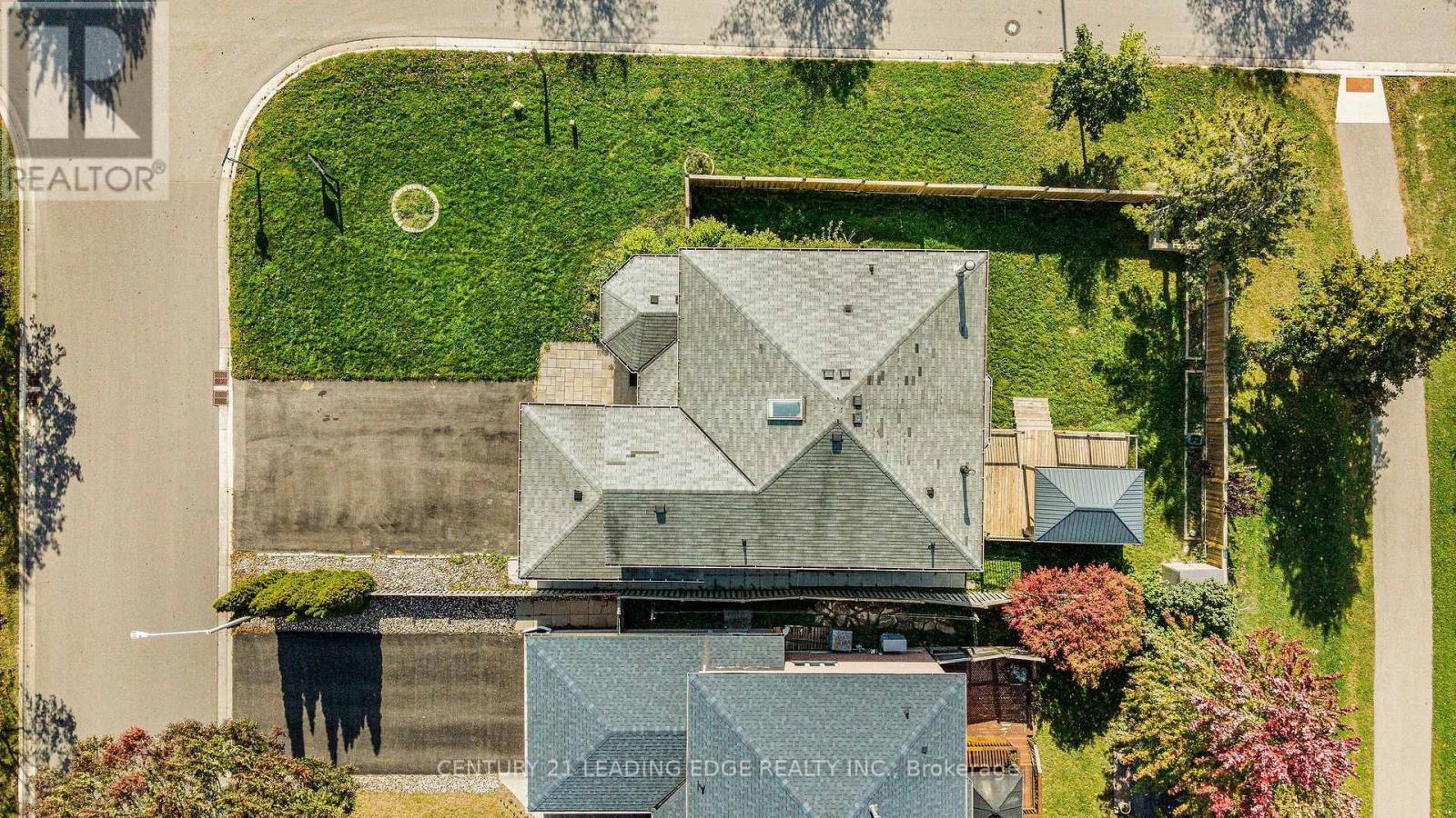922 Snowbird Street, Oshawa, Ontario  L1J 8J8 - Photo 48 - E13815828