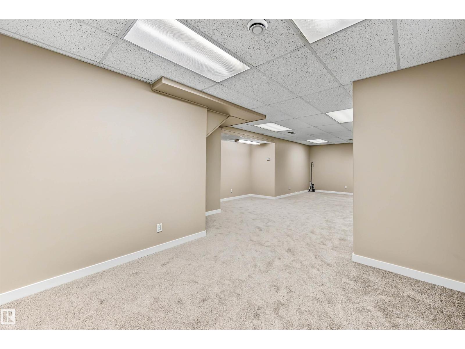#6 2031 BRENNAN CR NW