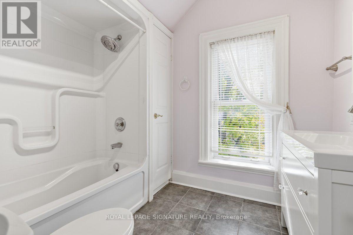 65 Bond Street W, Kawartha Lakes, Ontario  K9V 3R3 - Photo 17 - X13884224