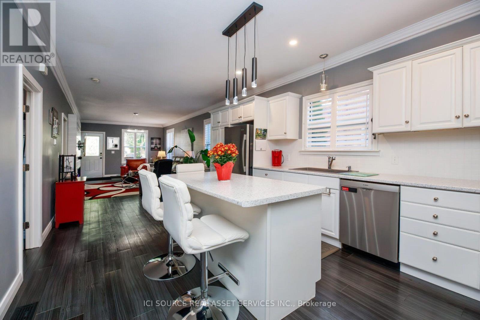 95 Robertson Avenue, Chatham-Kent, Ontario  N7M 3A7 - Photo 4 - X13884246