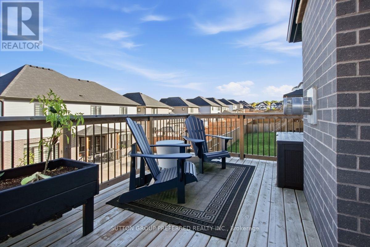 1928 Trailsway Drive, London South, Ontario  N6K 0K7 - Photo 30 - X13874906
