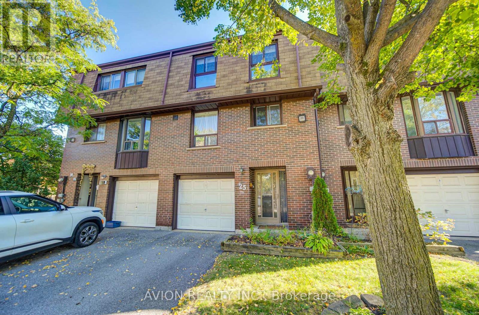 25 - 11 PLAISANCE ROAD, Richmond Hill, Ontario